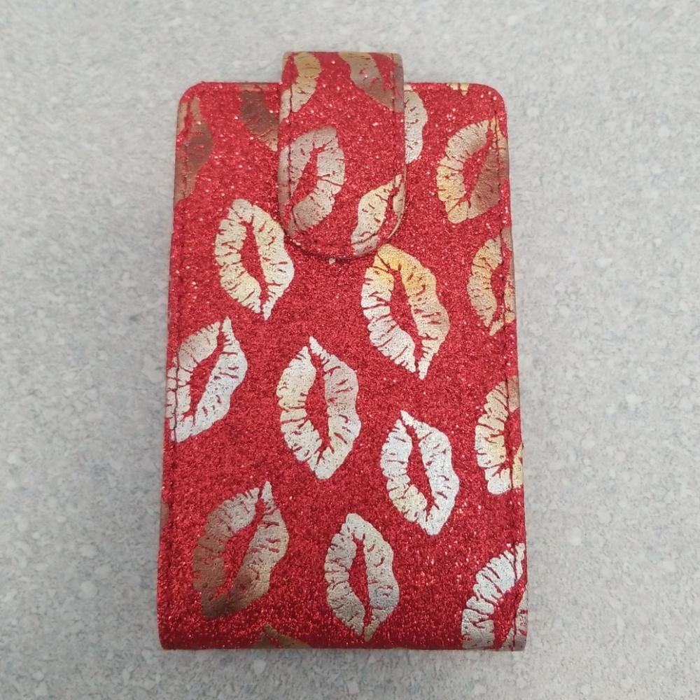 (NEW) Lipstick Case Red with Golden Lips Design